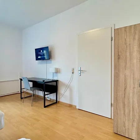 Apartment Im Herzen Von Innenstadt & Hbf Fusslaeufig, Mit Privatparkplatz