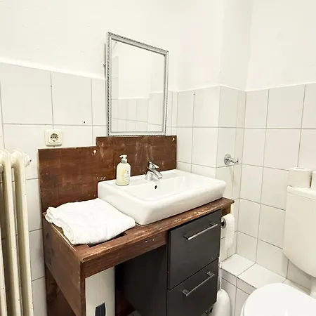 Apartment Im Herzen Von Innenstadt & Hbf Fusslaeufig, Mit Privatparkplatz *