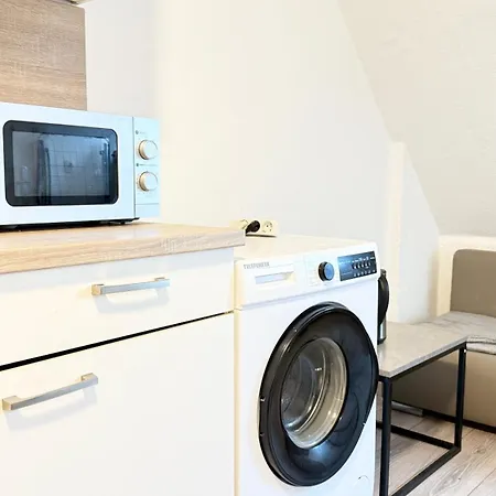 Im Herzen Von Innenstadt & Hbf Fusslaeufig, Mit Privatparkplatz Apartment