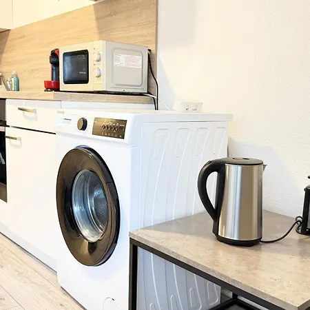 Apartment Im Herzen Von Innenstadt & Hbf Fusslaeufig, Mit Privatparkplatz
