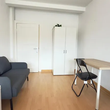 Apartment Im Herzen Von Innenstadt & Hbf Fusslaeufig, Mit Privatparkplatz